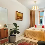 דירה 4br In Centre W Quiet Windows & Stockmann 50m *