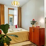 4br In Centre W Quiet Windows & Stockmann 50m דירה *