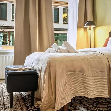 4br In Centre W Quiet Windows & Stockmann 50m *