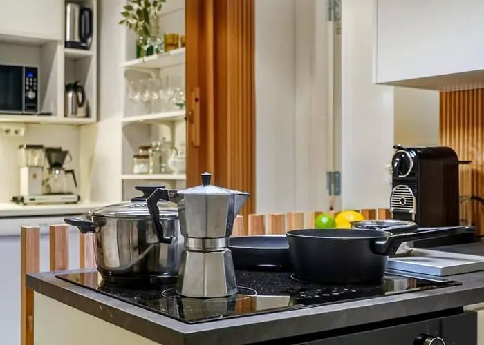 4br In Centre W Quiet Windows & Stockmann 50m *