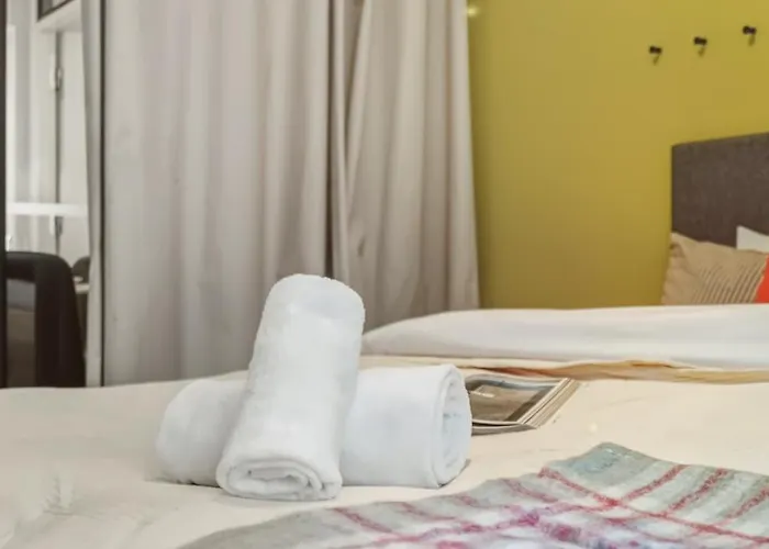 4br In Centre W Quiet Windows & Stockmann 50m *