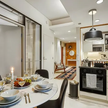 Apartment 4br In Centre W Quiet Windows & Stockmann 50m *