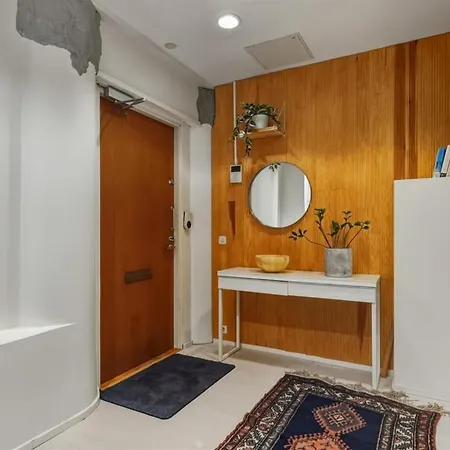 4br In Centre W Quiet Windows & Stockmann 50m * Helsinki