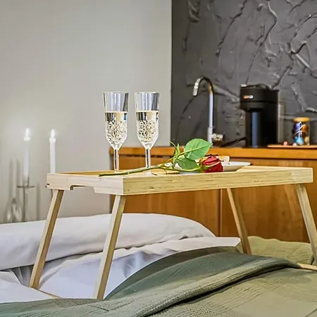 Apartment 4br In Centre W Quiet Windows & Stockmann 50m *